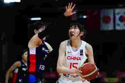 篮网客场击败雄鹿