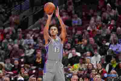 广东男篮大胜北京队，继续领跑积分榜