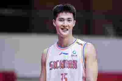 广东宏远客场击败新疆队，终结对手四连胜