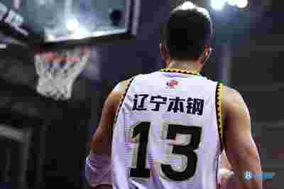 媒体人：广厦阵容+战术组成双杀秘诀 辽宁急需郭艾伦回归