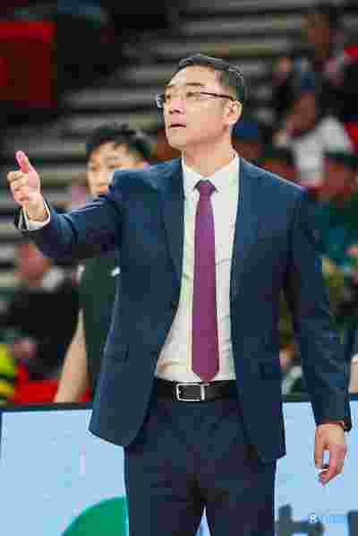 广东东莞银行力克吉林东北虎